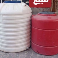 مقطورات وحدة طن ستعمال ٨ اشهر فقط  والثانيه نص طن ستعمال ماي حلو للبيع...