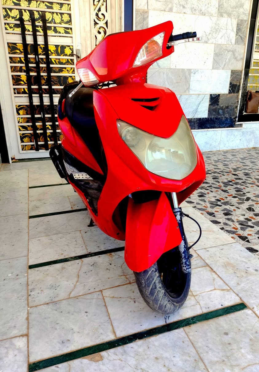 دراجه نوع سكنس فحل نضيف
4 ولفات 125cc
*********** المكان قضاء الفجر
