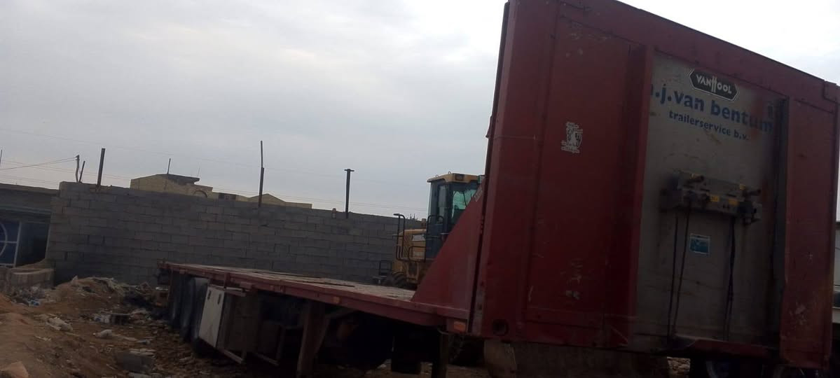 سلام عليكم للبيع عربانه وربيه ***********
