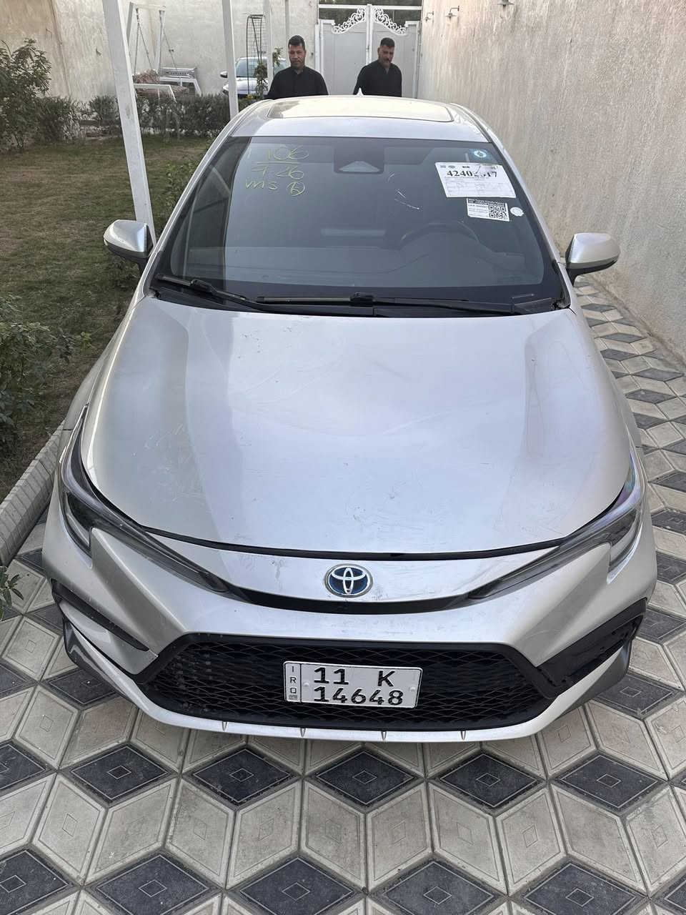 السلام عليكم 
كورلا 2024 هايبرد وارد امريكي
صورة الحادث مرفقة 
فول مواصفات SE رياضي
عارضها بـ 155 وبيها مجال بسيط
عنوان / بغداد / الشعب 
***********
