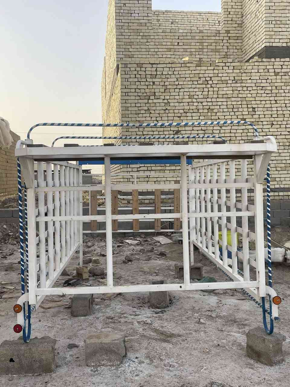 السلا عليكم محجر كيا فحل للبيع العنوان بغداد الحميدية السعر خاص  ***********
