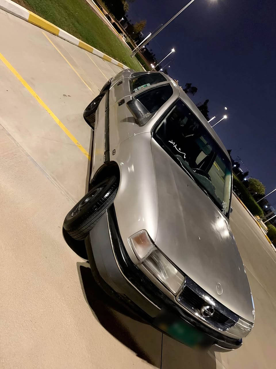 ڤیکترا مۆدێل ١٩٩٠ بۆ فرۆشتن
مەکینە ١٦ زۆر کەم بەنزین دەخوات گێرو مەکینەو کارەبایاتی مەزبووتە سەنەوی ئەسلی لەگەڵە بە شەرتی ئەوەلیات و حدزو قەرداری  پاوەرە گەرمی مەزبووتە سبوغ عامە بۆ جوانی بێ لیدراوی و قەپو قۆپ تا بڵێی توندو تۆڵە ***********سعرى ٢٥ مەجالیکی برایانە أربيل, العراق
