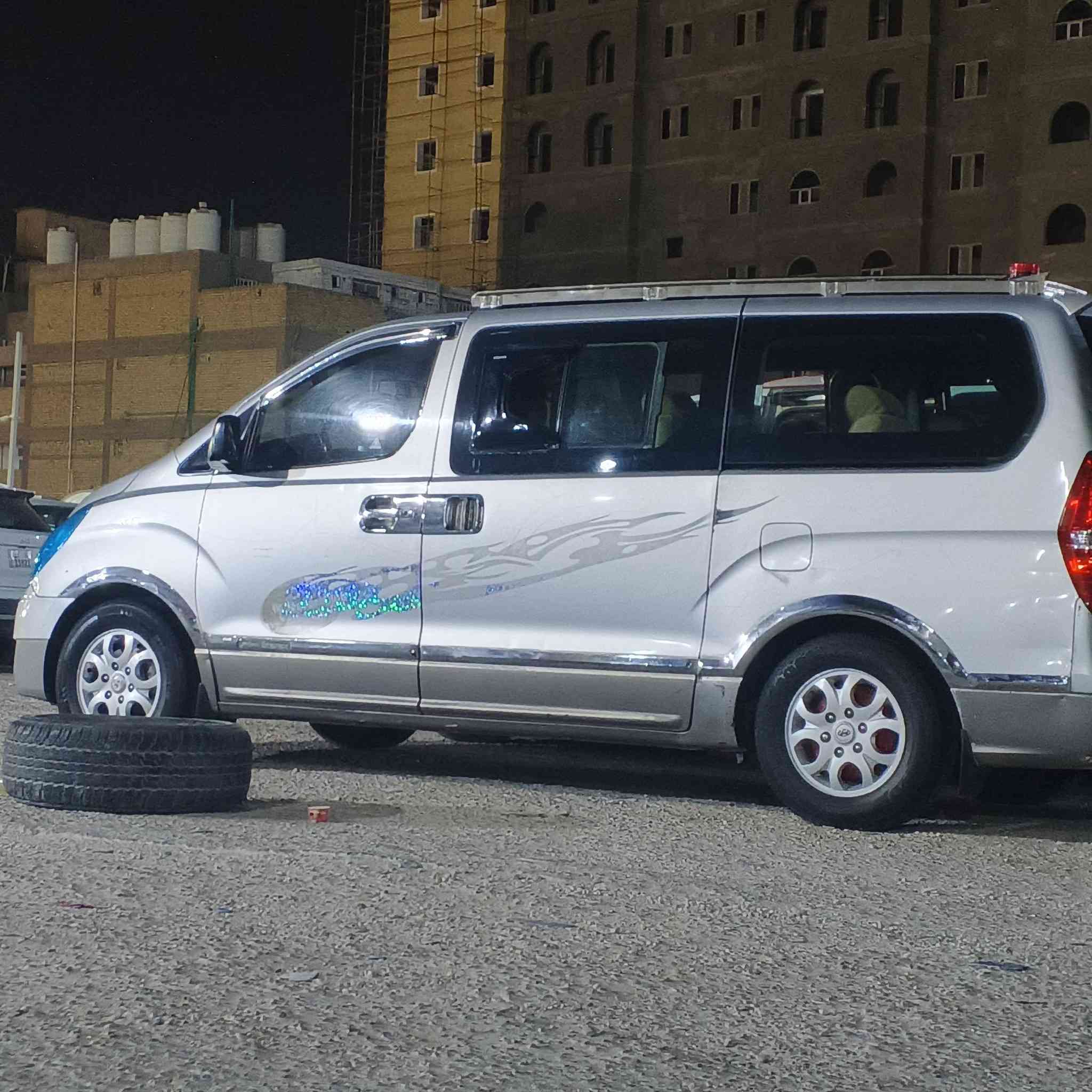 سلام عليكم ستاركس 2009 البيع تبريد فول تخم تاير جديد صدر جديد سعر على تصال *********** مكان سياره بابل القاسم
