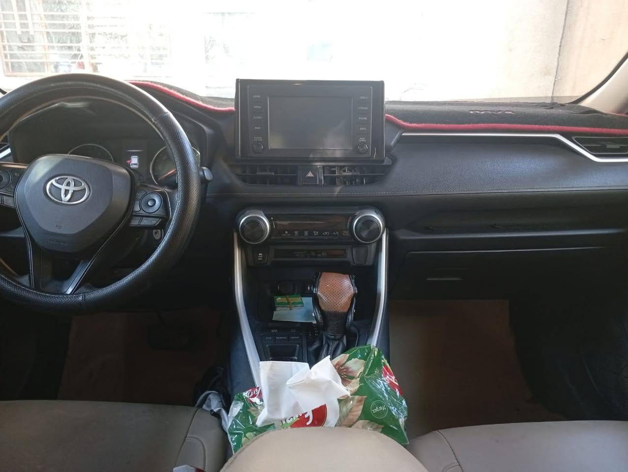 كربلاء المقدسة 
🚗 للبيع: تويوتا راف فور 2019
💰 السعر: 155 (قابل للتفاوض للجادين فقط)
📌 المواصفات:
محرك شرط وفحص كامل ماشية 40ميل 
استخدام شخصي والسيارة مرتبة
 الملاحظات بكل وضوح:
بيها 4 قطع صبغ
حادث واضح كما موضح بالصور (ما مخفي أي شي)
📍 كربلاء المقدسة حي الموظفين 
📞 الهاتف ***********
🔥 ملاحظة: السعر مناسب جداً مقابل الموديل، واللي يدور سيارة نظيفة بسعر أقل من السوق هاي فرصته
