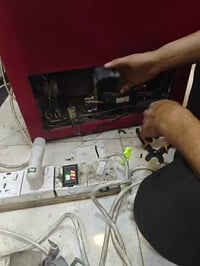 صيانة موقعية جميع الثلاجات والمجمدات 07734238829