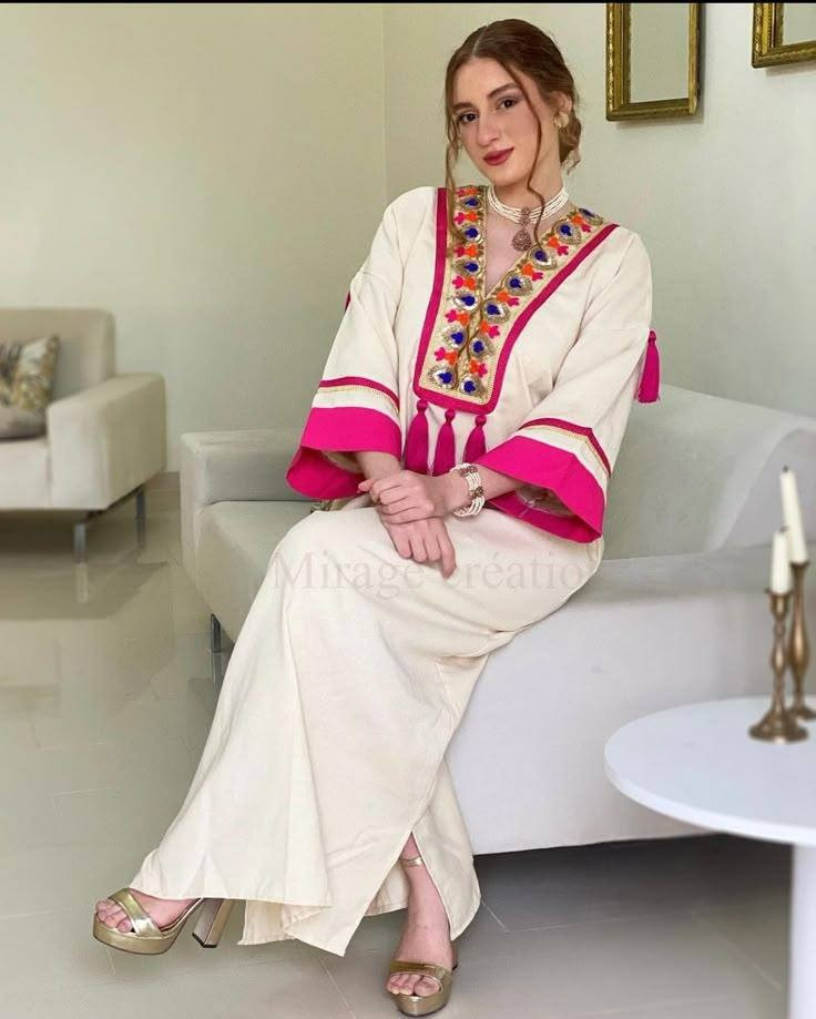 متوفر يوجد توصيل بغداد ومحافظات للحجز والاستفسار التواصل مع الرقم ***********
