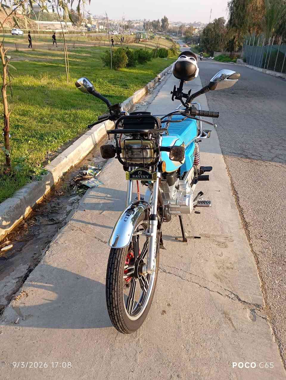 للبيع دراجة نارية نظيفة 🔥
نوع: سونك 150 🏍️
الحالة: ممتازة جداً وما تحتاج أي صرف ✅
الموديل: 2024 
الممشى: 2700 كم فقط ⛽ على وضع شركة 
المميزات:
بصمة تشغيل عن بعد 💯
مكينة قوية واقتصادية بالبنزين 💪
شكلها مرتب وجديدة ✨
شغالة بدون أي مشاكل 👍
استعمال خفيف جداً 
فول مواصفات شاشة ديجيتال إلكترونية 
💰 السعر:  خاص 
📍 المكان: الموصل
📩 للتواصل خاص


**إذا كنت صاحب هذا الإعلان وتريد حذفه لأي سبب، رجاءا أرسل رسالة إلى الدعم الفني**