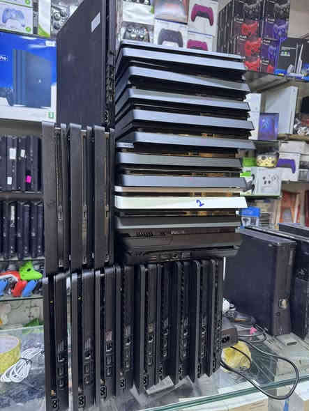 بلي فور سلم مهكر نظام 12
مع ضمان شهر العاب على اختيارك
هارد حجم 500 كيكا
السعر 228 الف 😉😉😉
***********
