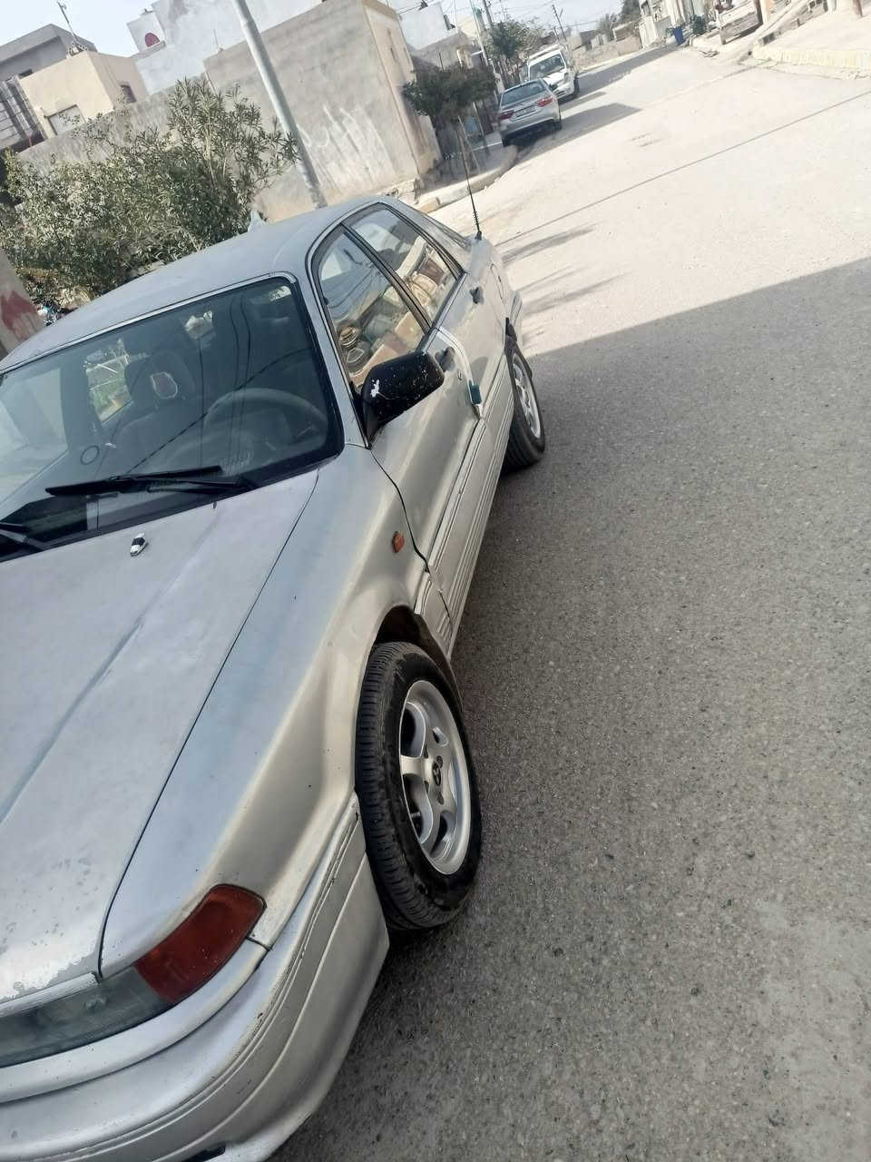 سلام عليكم مستي بوشي كلانت للبيع موديل 91مشروع وطني سنويه لل29 شرط تحويل وغرامات سيارة بلاد ما مصبوغه محرك بلاد18 المرغوب محرك لا صرف ولا بخار شرط رقم بغداد بيه بس ضربه بل جاملغ السكن صدره جديد السعر 45وبيه مجال مكان السياره جلولاء رقم الهاتف ***********
