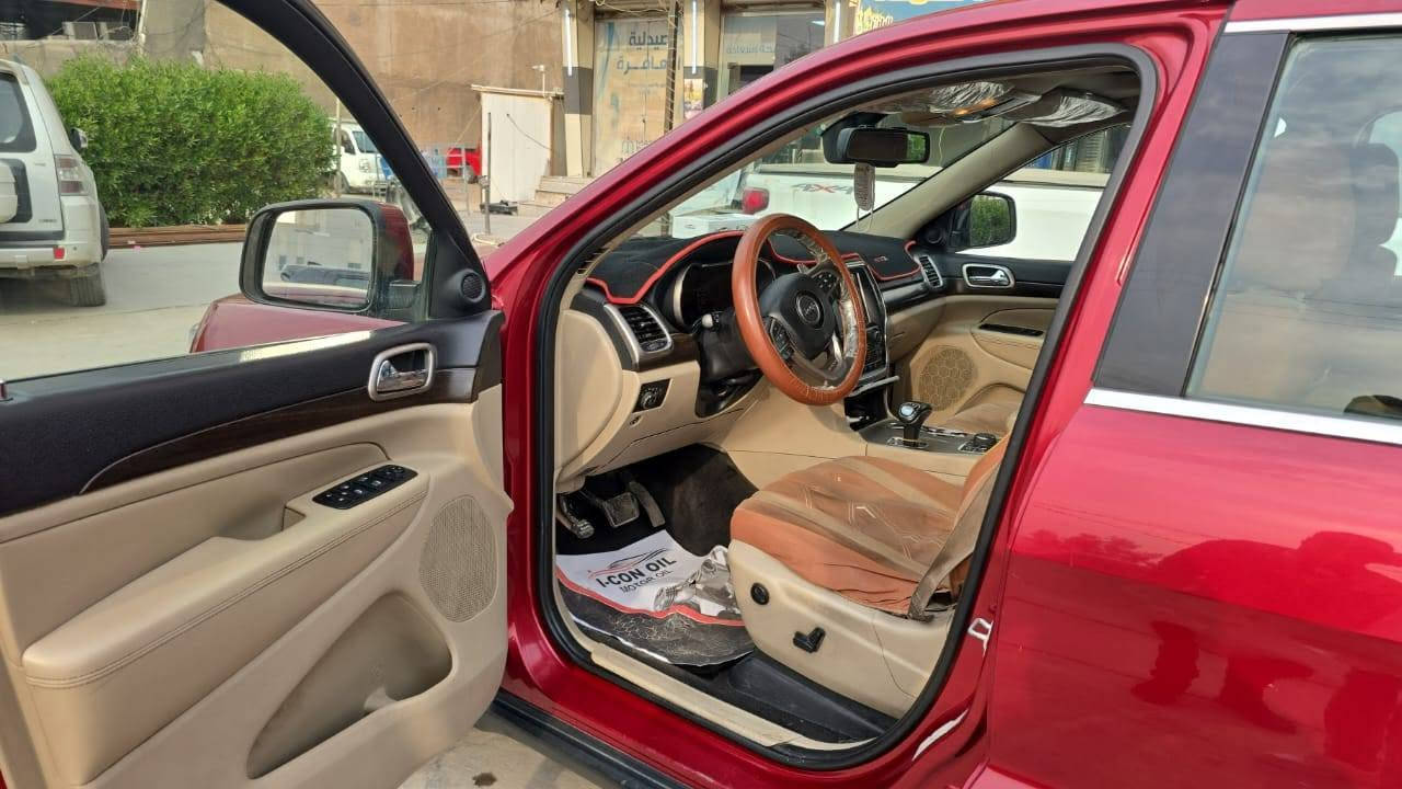 السلام عليكم
للبيع جيب لاريدو ٢٠١٤ خليجي  
بصمة 
تحكم ستيرن 
شفتات 
فتحة سقف
صدر جديد 
كهربائيات كلهة شغالة 
ادامة للمكينة 
تخم تاير
لون احمر 
رقم بغداد بسمي 
السيارة مال جناي 
السيارة مكفولة من الضرر و البارد و الصبغ كفالة عامة 
سعرهة ٢١٥ ورقة
رقم بغداد


**إذا كنت صاحب هذا الإعلان وتريد حذفه لأي سبب، رجاءا أرسل رسالة إلى الدعم الفني**