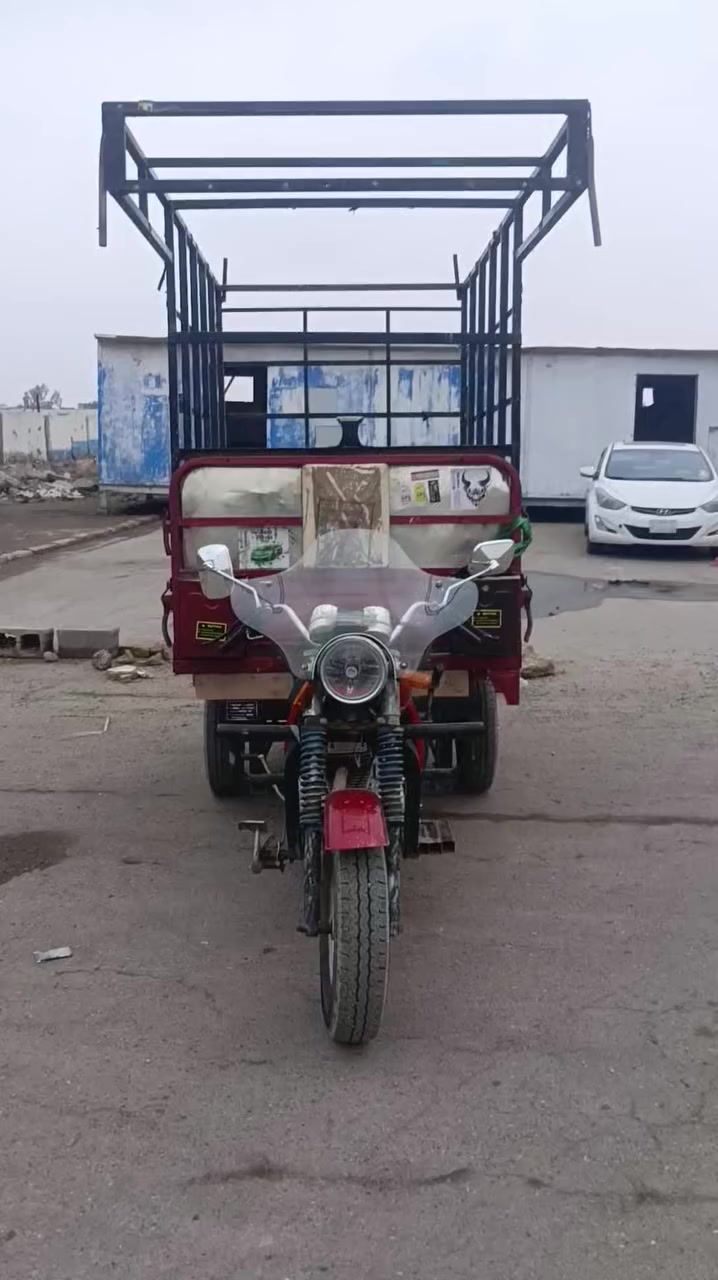 سلام عليكم شباب ستوته البيع السعر مليون وميه  العنوان بغداد حي النصر ***********
