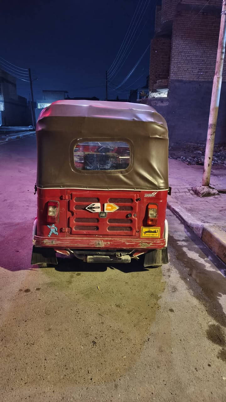 سلام عليكم تكتك للبيع مديل 2018 اوراق كامله تكتك حلوه نضيفه مكينه وكير نضيفات تراي حلو كهربائيات كله شغاله تكتك من ايدك للشارع تشتغل بيهه 
سعر 4 وبيه مجال حك الجيه 
مكلف بنشر 

 رقم صاحب التكتك ***********
مكاني بغداد الحسينية راشديه
