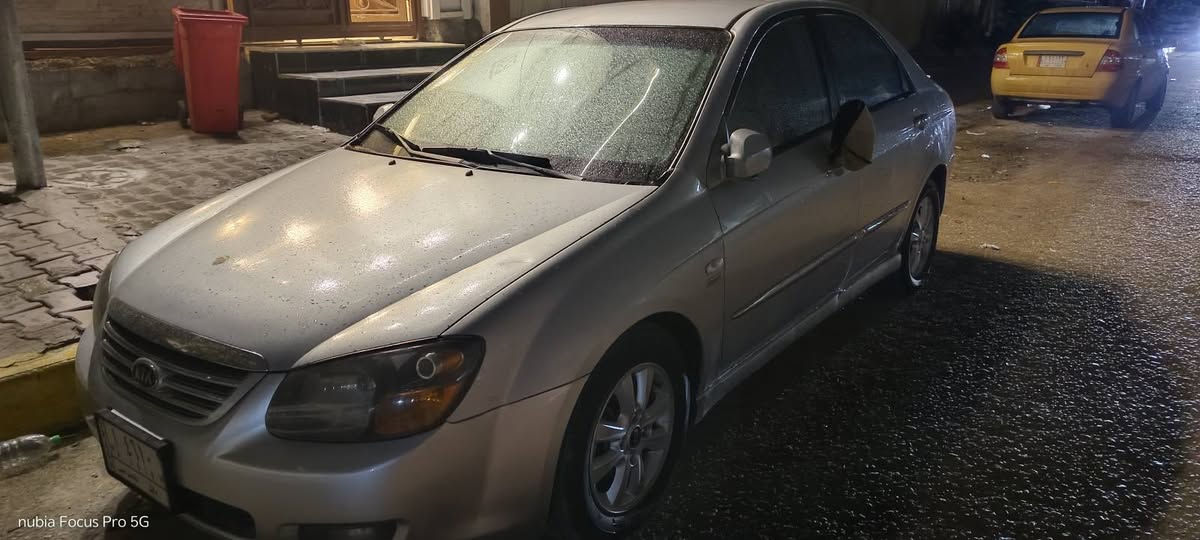 سلام عليكم سيراتو ٢٠٠٧ اللون سلڤر رقم بابل مكينه كير تبريد حدادية تخم تاير بصورة جيده جداً جوملغ امامي تبديل جهة السايق + الهلالات الخلفية فقط مكان السيارة كربلاء حي الحر قرب فلكة فلافل سعد السعر ٨٠ مع مجال بسيط غير متواجد على الفيس
***********
***********
