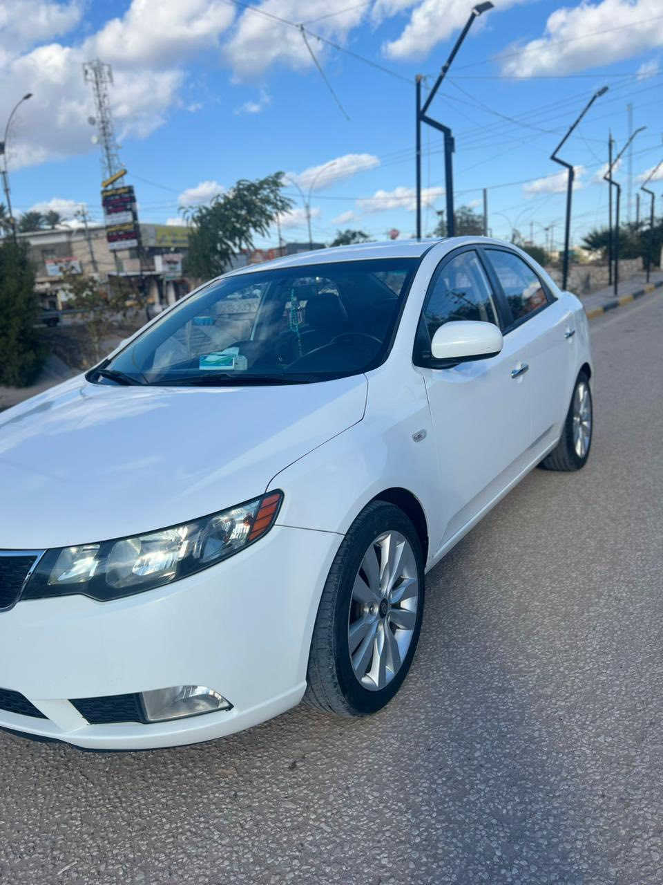 سلام عليكم فورتي 2012
سليمانيه الدولي بسمنه تحويل ثاني يوم 
ناشرلك سونار سياره كير مكينه صدر حداده تبريد كله جديد ما بيها نقص مكاني كربلاء الحسينية سعر 107بيها مجال الاستفسار ***********
