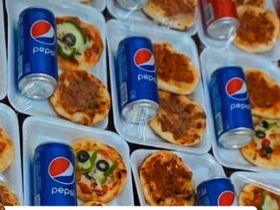 السلام عليكم مستعدون لتجهيز كافه الطلبات للمجالس الحسينيه ومواكب يتوفر لدينا حسب الطلب طوريج ويوجد توصيل ***********

