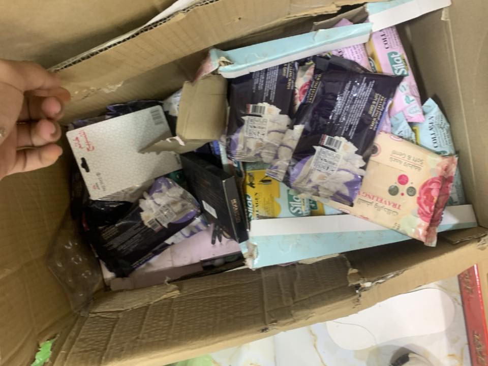 السلام عليكم لبيع غراض كوزمتك كاملة جميع مكياج وكس اسوارات وجنط وشامبوات ومرطبات اصليات تعزيلة محل تواصل واتساب ولخاص مفتوح الرقم واتساب فقط***********
