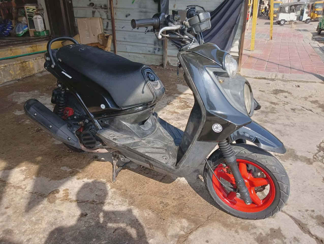 سكنس جبلي دراجه نضيفه واي نقص مابيه السعر 700متوازي عله بيعته جسر ديالى ***********
