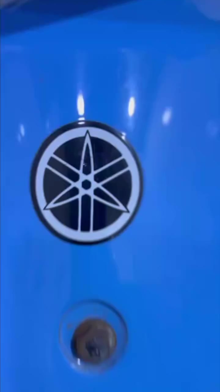 السلام عليكم دراجه للبيع دراجه  مكينه مفتوحه دراجه حلوه كلشي جديد سلف شغال تونو شاده باتري جديد رايده 650 المو شراي لا يتعبني مكاني بصره ابو الخصيب رقم ***********
