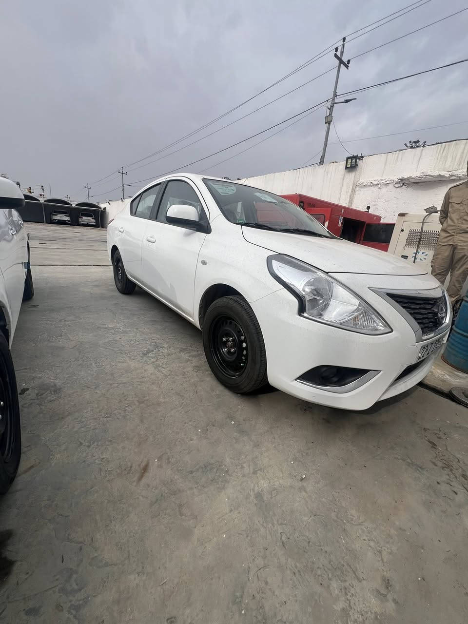 ‏سلام عليكم نيسان سني 2025 هندي اربيل ￼ماشيه 8الف كيلو بعدهي زيرو مكفوله كفالة عامة حته من الزلغ تريد وكالة تريد تحويل العنوان البصرة *********** السعر 128 $￼￼￼
