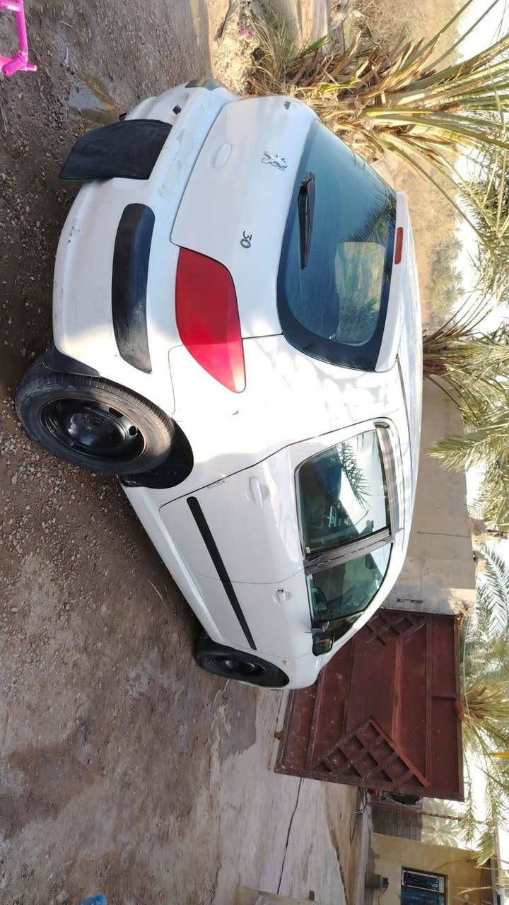 سلام عليكم بيجو فرنسي307.   2005سياره خير من الله نواقصه بصيطه تبريد فول التدفئة ملغي السياره مكانه بغداد الدوره بأسمي كربلاء مشروع وطني وين تريد احولك تحويل ثاني يوم وها اتقره السنوية هاج باك مو صالون ال43وبي مجال للشراي ***********واتساب
