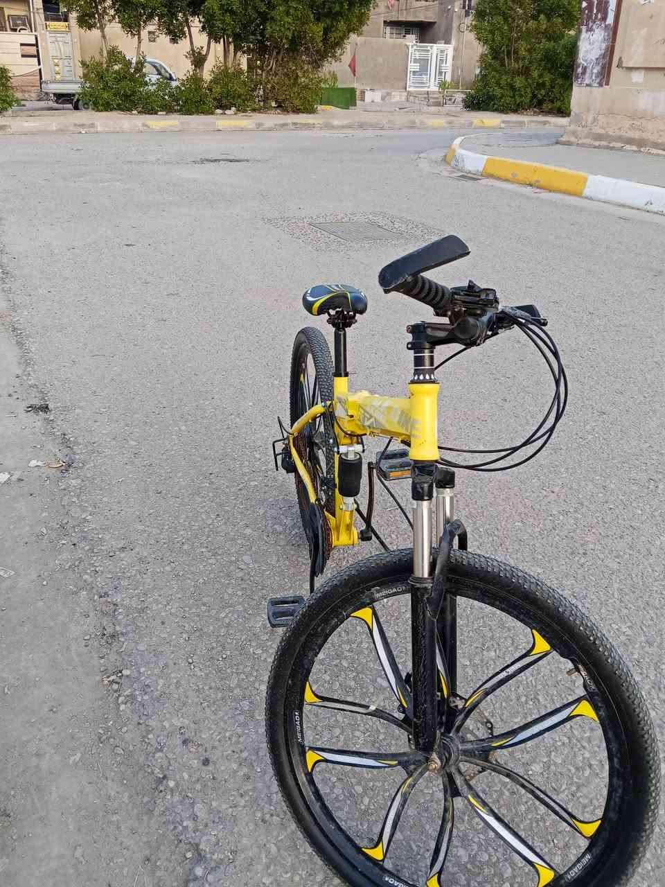 السلام عليكم باسكل جبلي نضيف للبيع باسكل طباكي عكرب مكاني كربلاء حي الحر السعر 80 وبي مجال الاستفسار مراسله واتساب فقط فقط ***********
