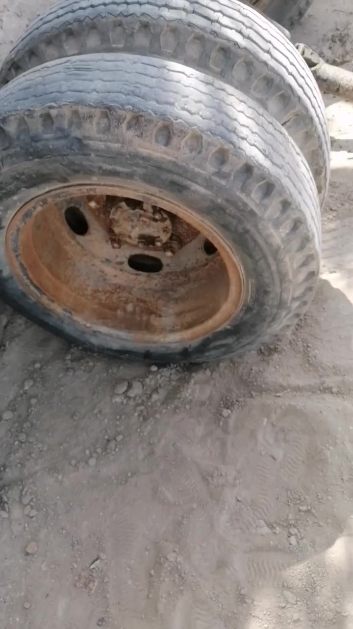 سلام عليكم ادوات دانيا البيع مكينة شغاله كير عدد ٣ اكسل فرندكسن بوب فلنجات ***********
