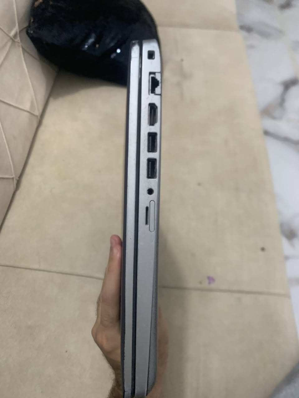 سلام عليكم
لابتوب ديل 
مواصفات قويه
كورi7 جيل ال 10
رام16
هارد 512ssd
نضافه 80‎%‎

معه الملحقات البلصوره هم ويا وجنطه وشاحن
للبيع او مراوس حسب القناعه 
عنواني ديالى بعقوبه ويتوفر توصيل بغداد

سعر400 الف وقابل للتفاوض


**إذا كنت صاحب هذا الإعلان وتريد حذفه لأي سبب، رجاءا أرسل رسالة إلى الدعم الفني**
