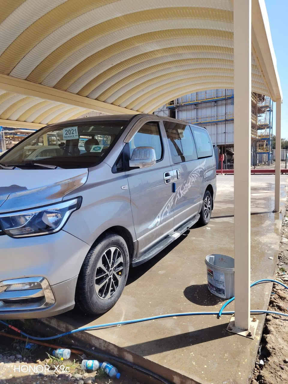 السلام عليكم ستاركس موديل 21بلادي ورك  السياره مسكر طابوكه جديده كير محرك بل شرط كفاله عامه من اي ضرر السعر  ( 325 ) أو بيه مجال الاستفسار انتصل.  ***********
