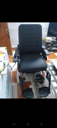 عربانه شحن جديد مامستعمل للبيع للاستفسار اتصال او مراسله على الواتس اب...