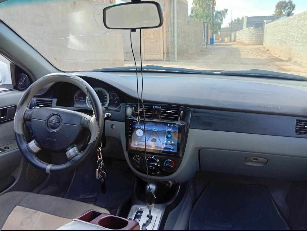 بيع مستعجل   ..       السعر78وبيها مجال للطيبين
اوبترا 2012 مكفوله من ضربه.
بيها قطعتين صبغ اماكن   موجود سونار بيها 
السيارة رقم بغداد مشروع وطني سنويه ل 27شرط التحويل
كير ومحرك وصدر جديد 
شاشه كبيره. 
كامره خلفيه 
لايت زنون 
تخم تاير جواها 
تبريد ثلج.. تدفئه شغاله 
السعر78وبيها مجال للطيبين  
مكان ديالى الخالص 
***********
***********
