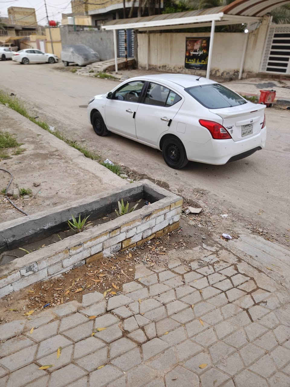 السلام عليكم 
#للبيع نيسان سني هندي (البليتة الزركة) موديل 2020 سيارة مرتبة وحلوه جاهزة وع ايدي وماناقصها شي 
مكانها النجف الاشرف ناحية الحرية 
***********
