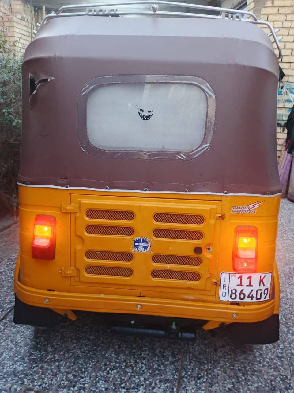 سلام عليكم موديل ٢٠٢٠ شهر ١٢ يوم ٢٦ كفالة عامه تكتك كشر ومكينه لا معجون لا صبغ لا ضربه وضع شركه مبدل بس زنجيل بيها تراي زيرو تكتك بيه رصعه قليله بل لغد تكتك زيرو باسمي تحويل ثاني يوم سعرها ٧٢٥٠ وبيها مجال حق جيه ابيع بدون سيبايه مكاني بغداد سبع قصور ***********
