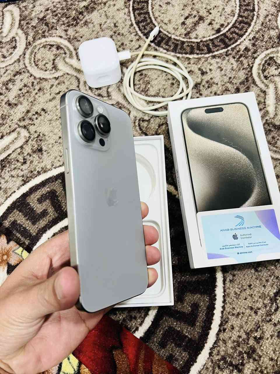 السلام عليكم
15 ابرو ماكس جهاز كلش جديد لامبدل بي شي ولا مصلح 
ذاكره 256
بطاريه 88
ملحقات كامله
السعر مليون و100
المكان نجف ناحيه القادسيه
***********
