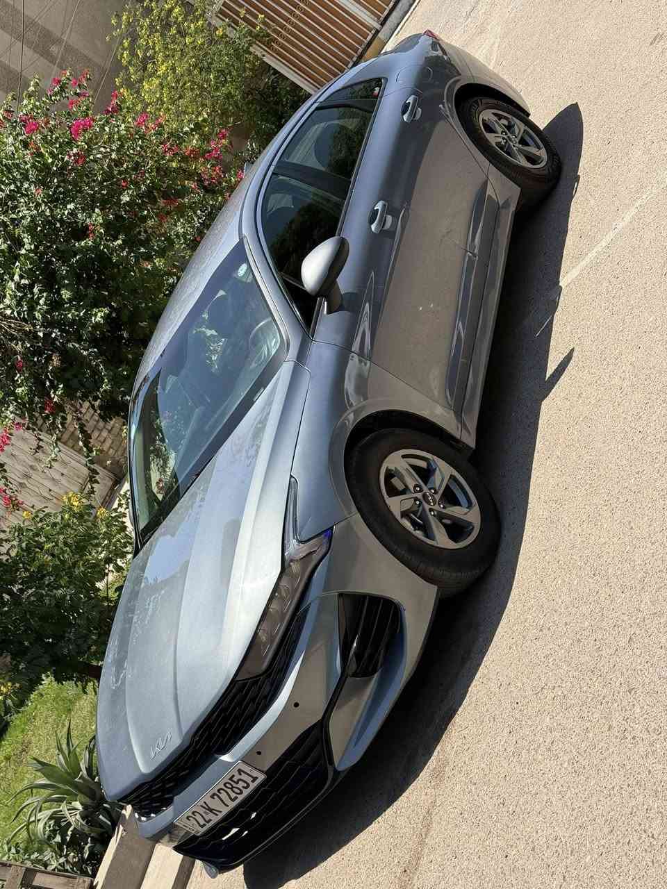 السلام عليكم k5 2022
سياره جديدة مابيها نقص صدر تبريد مكينه كير خير من الله 

مواصفات بصمة ، شاشة ، رادار امامي وتوقف ذاتي ، رادار جانبي كامرة دوارة وحساسات خلفيه

ماشية 47 الف

مكينه 1600 تيربو مكفولة مكينتها 

حادثه بنيد وجاملغ بيها 5 قطع صبغ ، مكفولة من شاصي ، بيها بارد بسيط بلغد ، ارباك فقط ستيرن وراجع سستم 

رقم اربيل تحويل مباشر 

سعرها 125 ورقة وبيها مجال

مكاني بغداد حي البنوك / ***********
