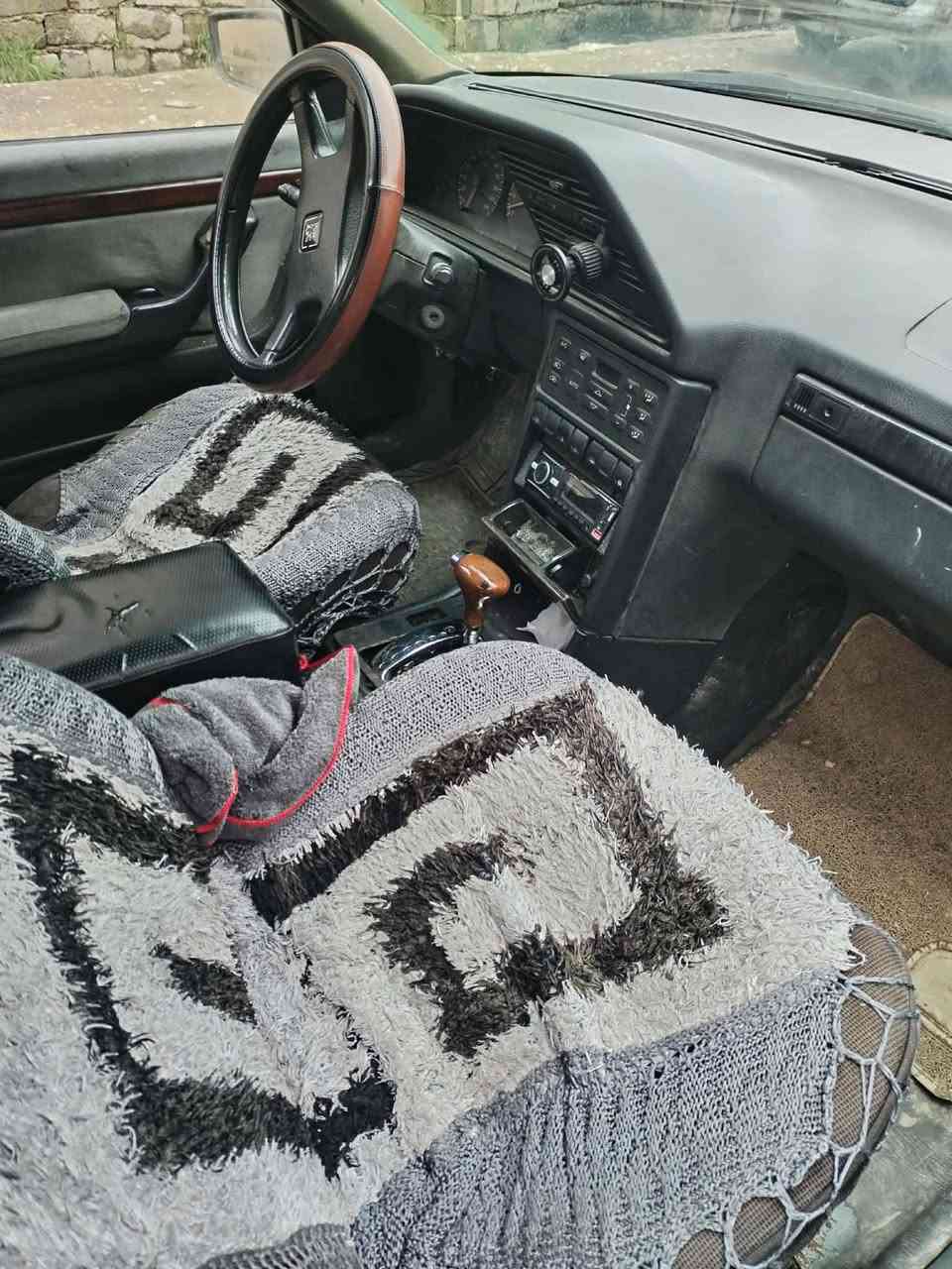 بيجو 605 محرك 4 بستن فول اتوماتيك جامات كهرب قفل مركزي كهربيات كلها شغاله صدر امامي خلفي جديد باتري جديد رقم جديد انكليزي بسمي  سنويه 31 شرط الوكاله والتحويل السعر 28 عنوان موصل حي صدام هاتف ***********
