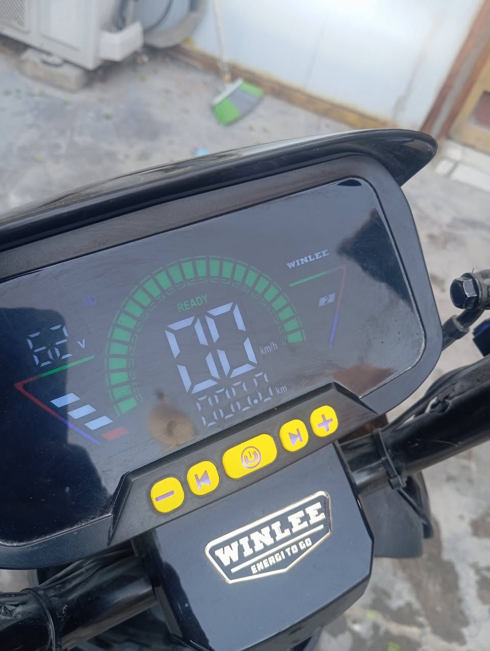 سلام عليكم دراجه rs9 موديل 2026
5 باتري كبار
ملفه 1500 واط نحاس 
نقصه دكمه سرعات مشلوعه 
سعره 400 
مكان بصره زبير


**إذا كنت صاحب هذا الإعلان وتريد حذفه لأي سبب، رجاءا أرسل رسالة إلى الدعم الفني**