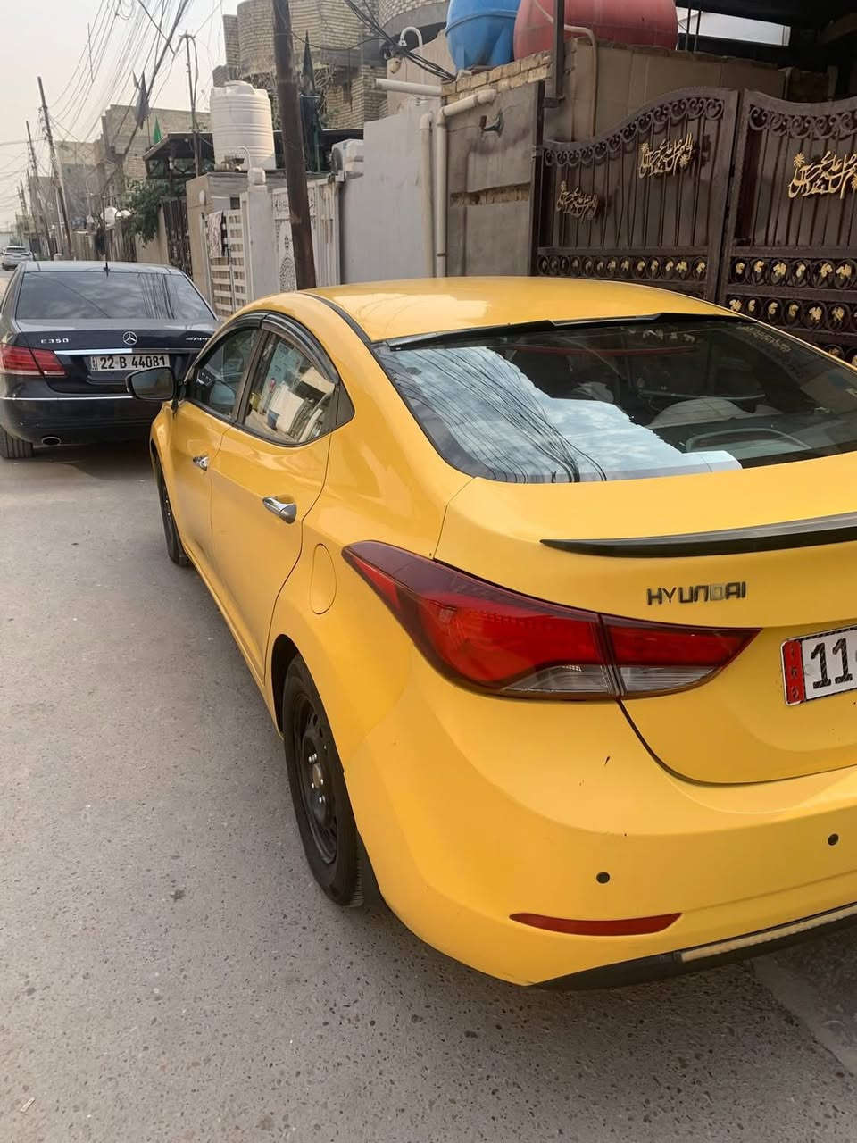 السلام عليكم ... النترا تكسي موديل 2016 خليجي السيارة نظيفة جداً أستعمال شخصي فول مواصفات عدا البصمة والفتحة .. تبريد فول ، تخم تاير ...+ منظومة غاز كاملة قابلة للأستعمال ... چاملغ وبنيد تبديل ( لغود سالمة وشواصي سالمة مابيهن ضرر أبداً ) الرقم الجديد   .. السعر 110 ورقة وبيها مجال بسيط للشراي وحگ الجية ( الجاد وصاحب كلمة نتساهل ويا ويدلل علينا ).
المكان بغداد / العبيدي 
الرقم / ***********
