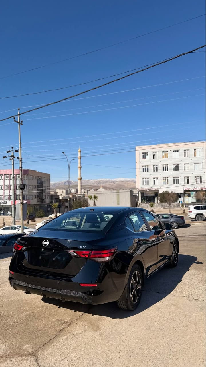 سلام عليكم 
للبيع فقط 
نيسان سنترا 
موديل2024
مواصفات SV
شغال وتدفيئه 
ضرر/- جملغ وبنيد 
بدون دواخل ارباكات سليمه 
سعر133
***********
*********** اكر, نينوى
