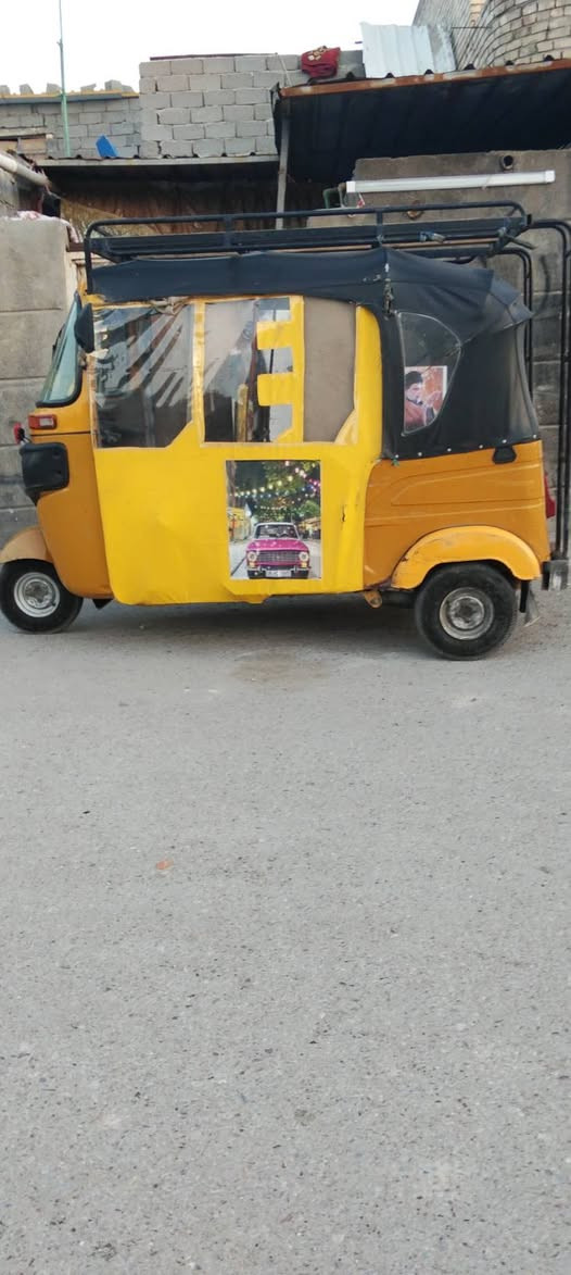 موديل 21 لونين بسمي محرك مفتوح وكشر كدامك لاتخابرني وتكلي شبيه مكان مدينة صدر شراي يتصل *********** وسعرهه 7 قفل كلش ماعاجبك اعبر المنشور
