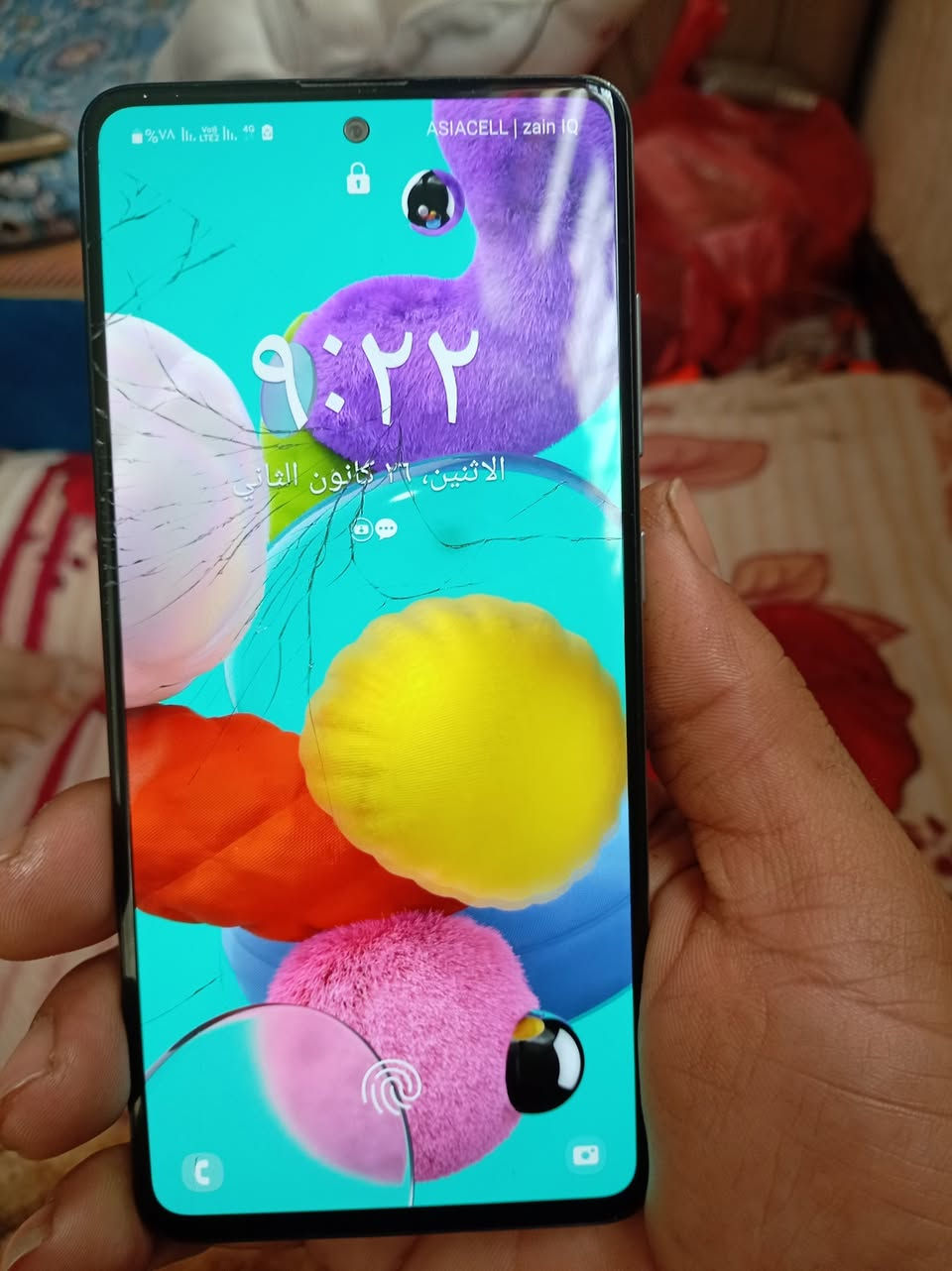 سامسونجA51 كل شئ تمام بصمة شاشة ما دخل صيانه من قبل السعر 90 الف ***********
