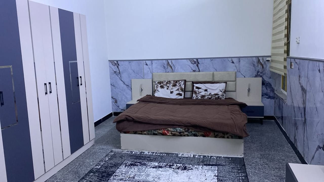 شقة مفروشة للإيجار بـ زيونة – ظهر مول زيونة / عمارة الملاك.
مساحتها 80 متر، بيها:
غرفة نوم كبيرة، صالة واسعه، مطبخ مرتب، منور وخدمات.
المكان راقي وقريب عالمول.

📞 ***********
