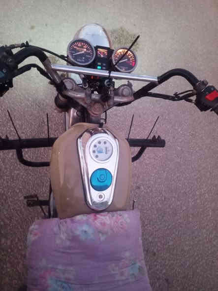 سلام عليكم للبيع ستوته 2018 اوراق اصولي محرك 24 نضيف خير من الله ركبه شاصي مكفوله سلف هندر لايت دبل اشاره باتري جديد دبلات جدد ستوته غراض كله جديد ستوته جاهزه مال جناي صبغ حراري جديد كهرائيات كلهتا شغاله ستوته حلوة مال جناي السعر 1150وبيه مجال قليل والشراي بي خير ويدلل مكاني بابل حمزة الغربي//خيكان اتصل ***********
