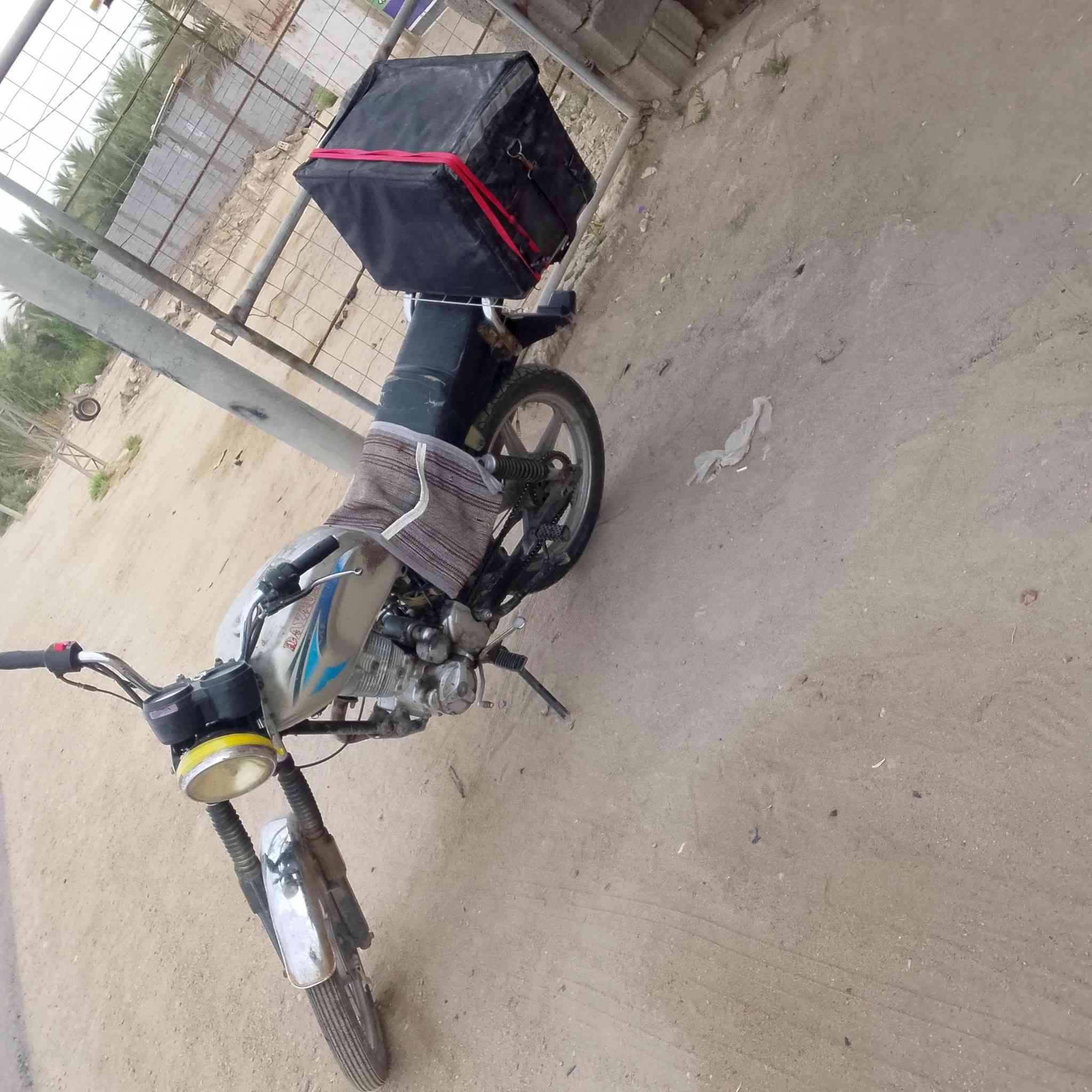 سلام عليكم
فيوم كلك مكفوله سعره 250وبيه مجال قليل حك جيه سلف هندر كله شغاله كهربايات مفوله مكان كربلاء الحسينيه هاذه رقم ***********
