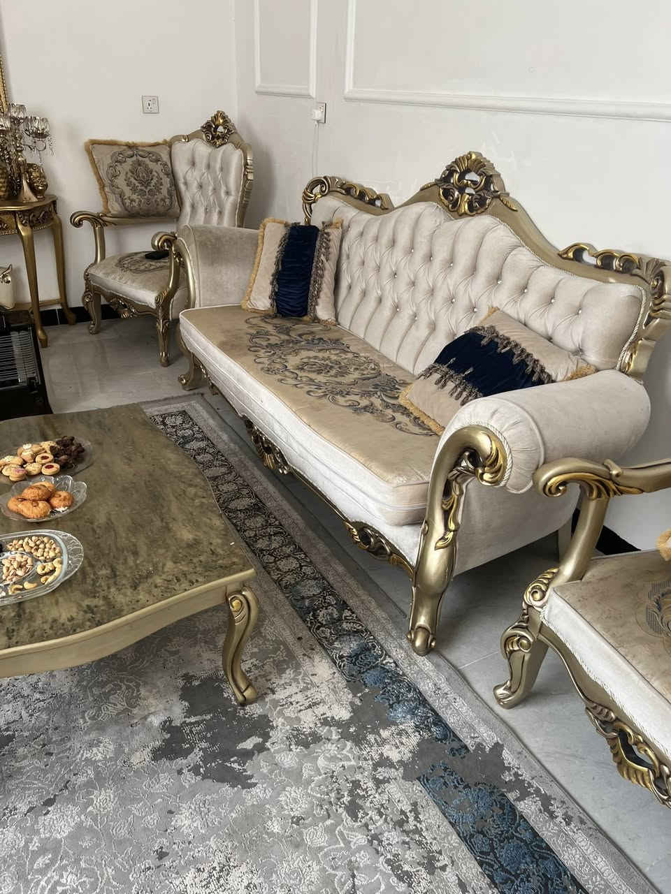 مصري عشر مقاعد لبيع مع زوليه طبله وسطيه


**إذا كنت صاحب هذا الإعلان وتريد حذفه لأي سبب، رجاءا أرسل رسالة إلى الدعم الفني**