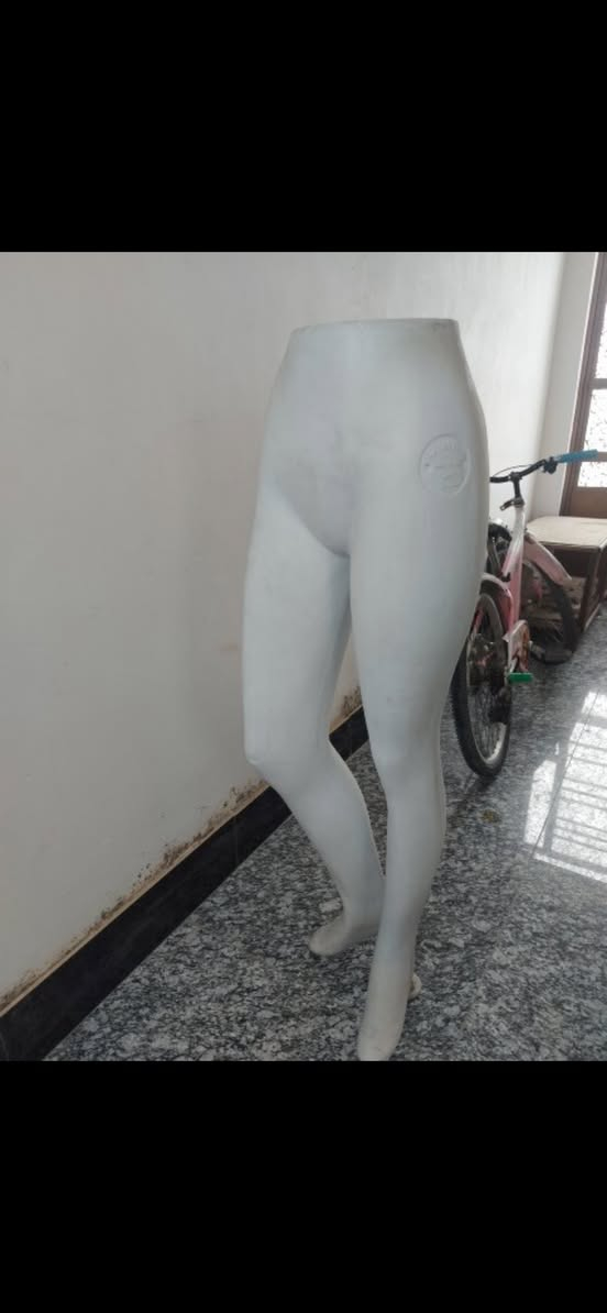 مليكانات للبيع 40 رجل و40 صدر سعر القطعه 5 وبيهن مجال اذا اخذتوهن كلهن للستفسار راسلوني خاص


**إذا كنت صاحب هذا الإعلان وتريد حذفه لأي سبب، رجاءا أرسل رسالة إلى الدعم الفني**