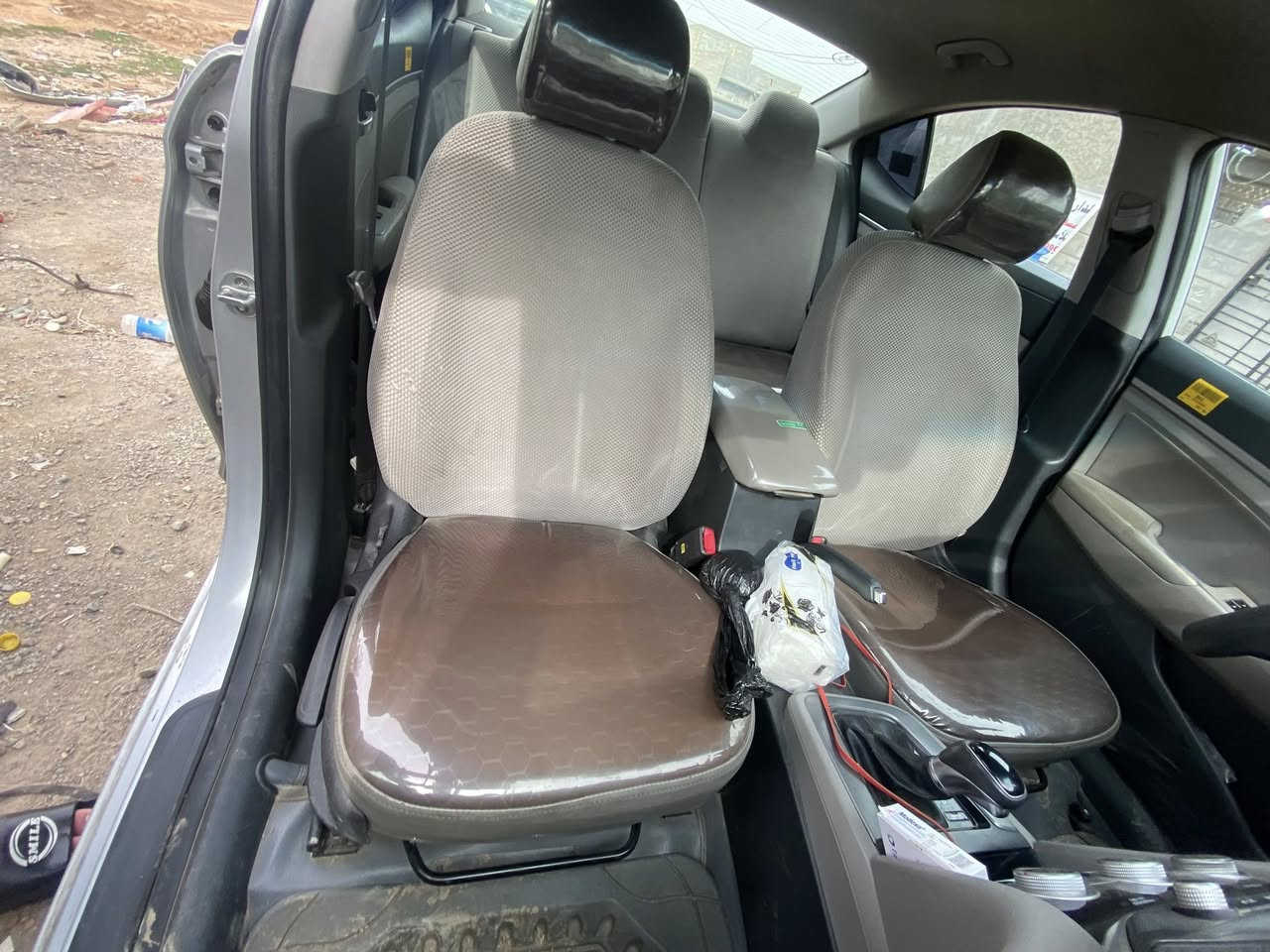 النترا 2019 
وارد امريكي 
نص فول رادار امامي 
ضرر امريكي تبديل بنيد 
وبالعراق ضربه ستوته بين البابين عكس السايق نصبغن نصهن مثل ما موضح بالسونار 
كير محرك مكفولات 
دوشمه جديده خليه 
رقم أربيل دولي باسمي تحويل شوكت ما يعجبك 
١٣٥ وبيه مجال 
***********اتصال +واتساب
