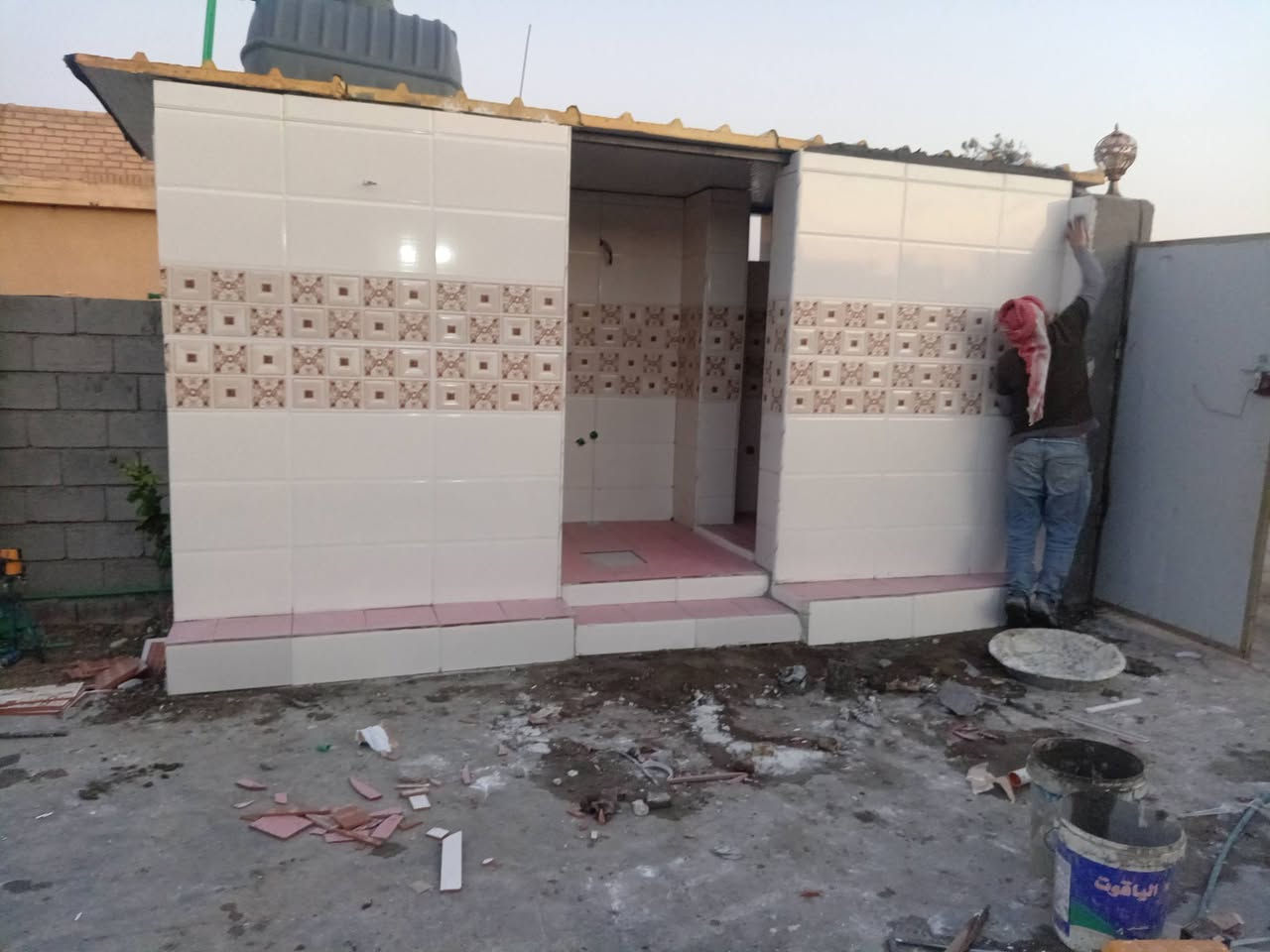 سلام عليكم خلفه سيراميك متفرغ تطبيك جدار ارضيات المحتاج خلفه سيراميك يتصل ويدلل عنوان واسط قضاء العزيزيه واذا اكو شغل محافضات عادي اجي رقمي ***********
