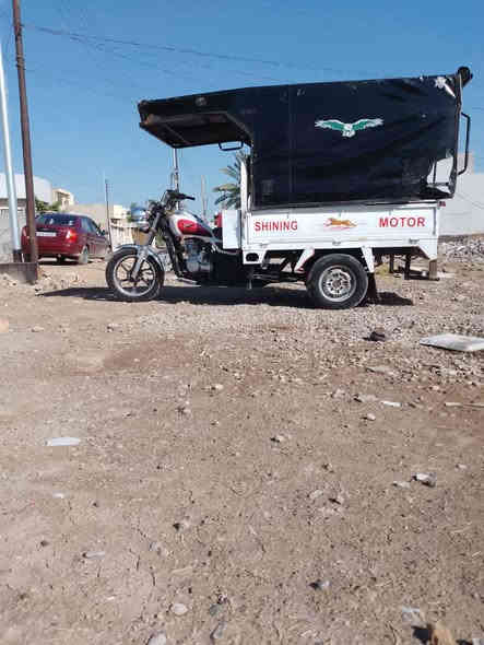 السلام عليكم ستوته ام الطير للبيع مرقمه سليمانية رقم وسنويه موديل2010
مابيه اي نقص فول نضافه المكان الغالبيه مگلف بنشر اتصال ع رقم ***********
