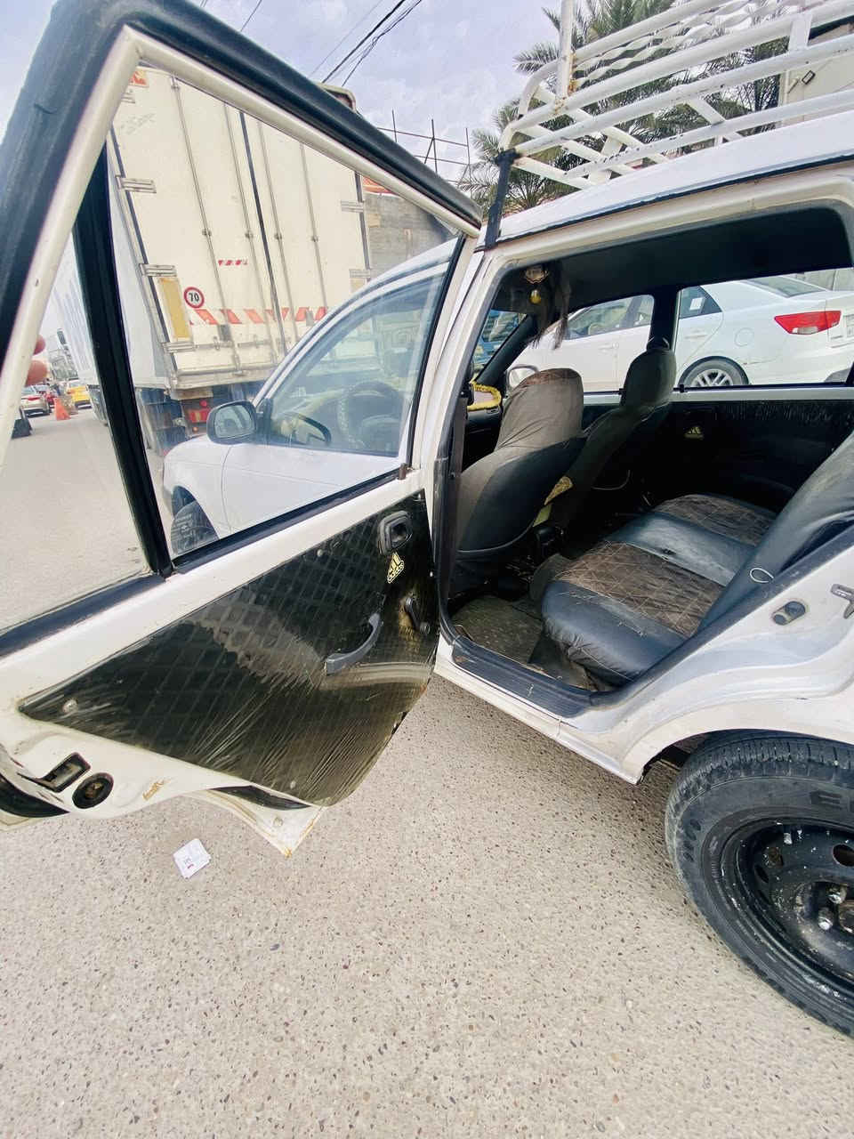 السلام عليكم 
كورلا ستيشن تويوتا  1994سنويه بسمي بسمي رقم انبار الدولي هزه جديده ل2028
 كير مكينه كارتون مال حاويه قبل كم يوم 
 شادهن باتري جديد صدر خلفي امامي جديد الارضيه مدوشمه جلد والقماره جلد مدوشمه والبطائن مدوشمه جلد
كهربائيات كلها شغله مابيها خياس تخم تاير جديد منظومه مال بانزين كل جديد سياره بلاديه مابيها صبغ (ملاحظه السياره ورك من الخلف )سعرها 46$ وبيها مجال مكاني الانبار فلوجه ‭

‭0787 914 3727‬ بي واتساب
‭0750 540 3846‬ بي واتساب
