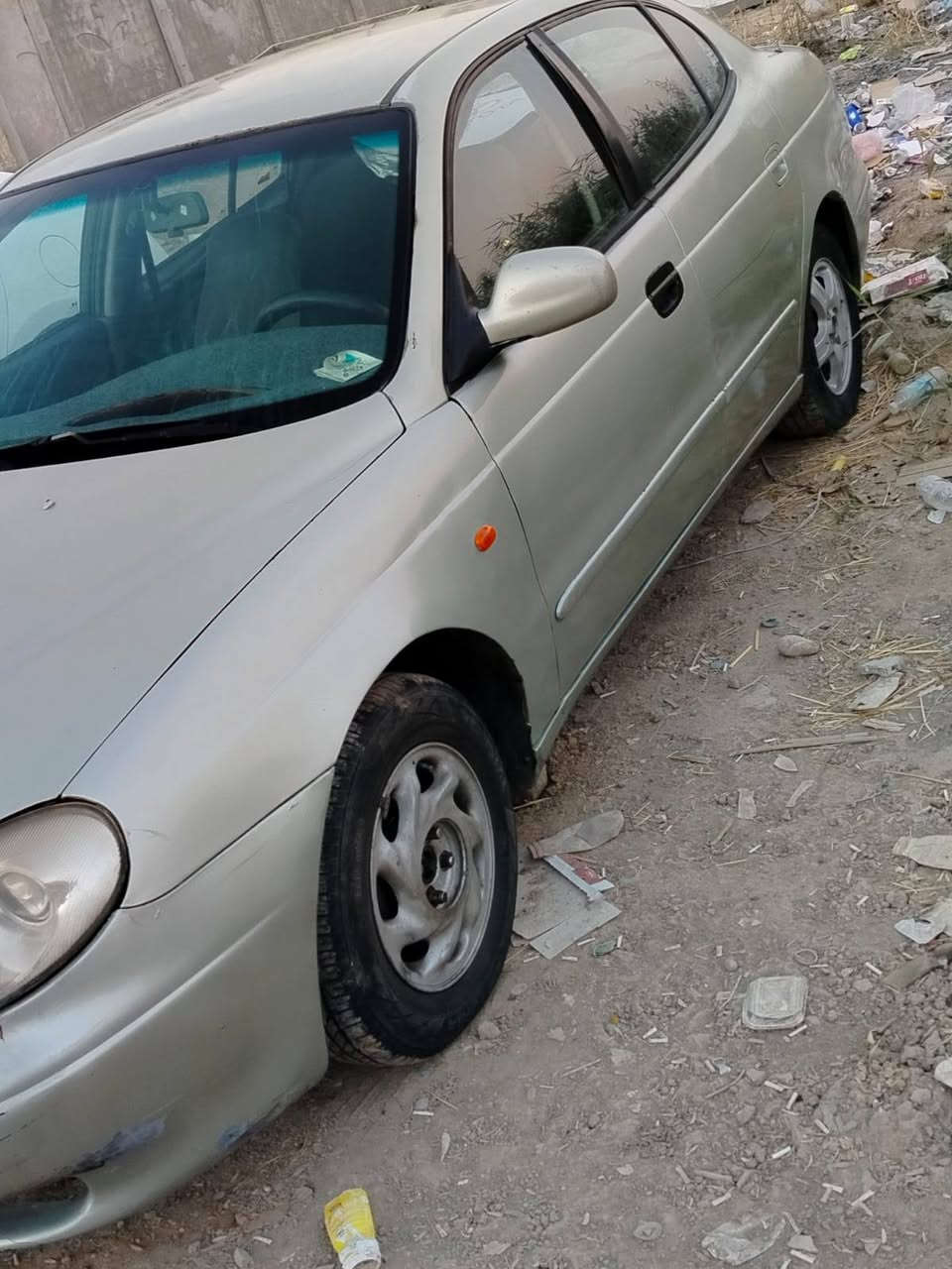 السلام عليكم
دايو لكنزه موديل 2000
رقم بغداد 
محرك وكير مكفولات 
كهربائيات كله شغاله
كير اوتوماتيك 
سنتر لوك 
تخم تأير 
غرفه جديده 
مسجل شاشه
السعر 27وبيه مجال 
العنوان بغداد ابو غريب 
الاستفسار عل ***********بي وتساب
